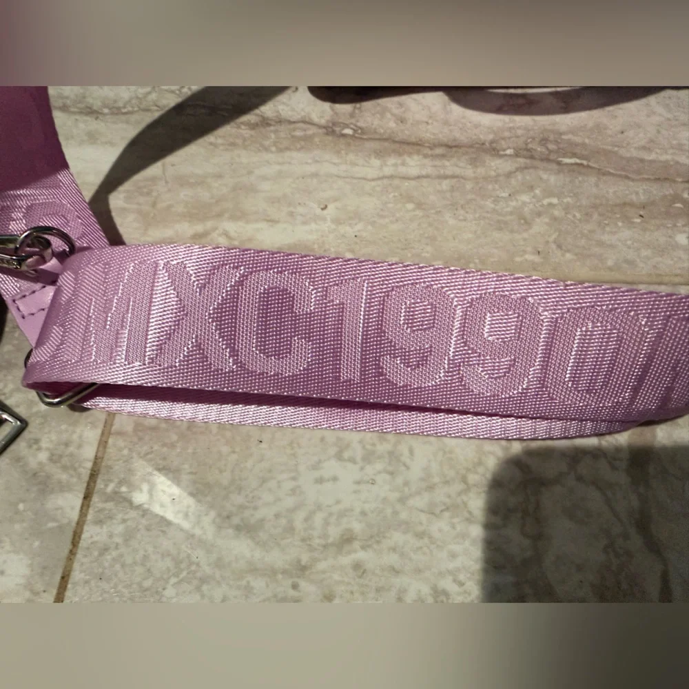 LIKE NEW! Steve Madden Quilted Crossbody Tote in Lilac - Picture 4 of 11